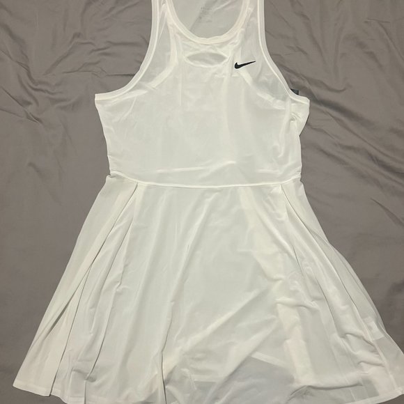 Nike Women's Court Dri-FIT Advantage Tennis Dress - Picture 1 of 6